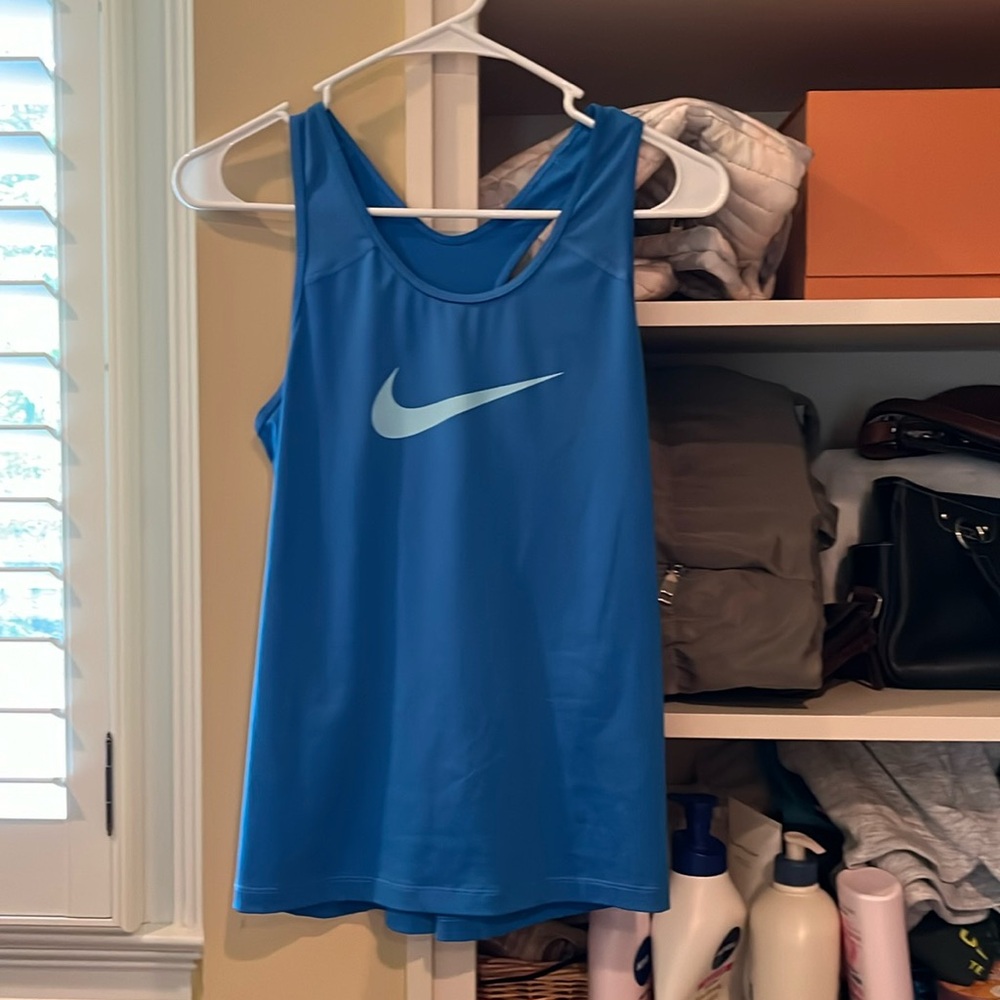 Nike Youth XL tank